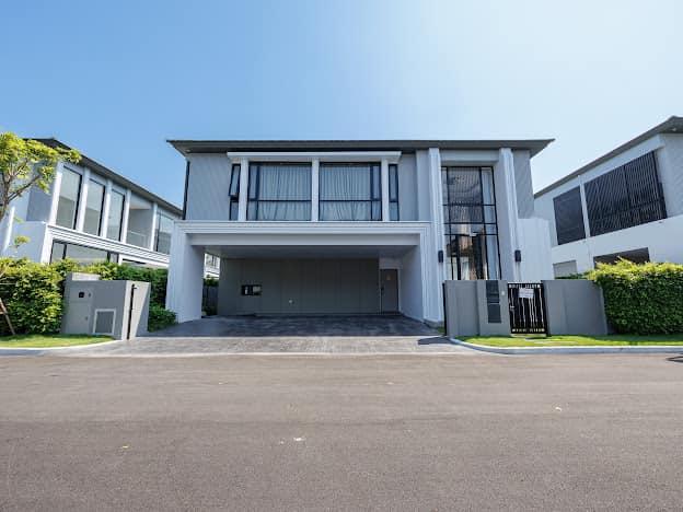 Belgravia Bangna Pool Villa