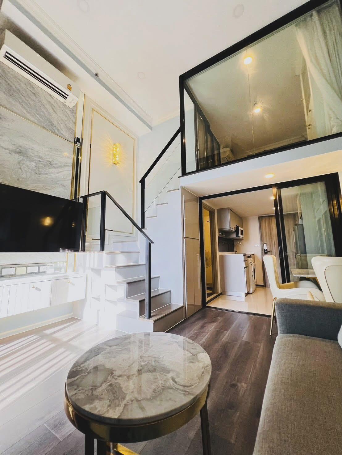 ✨🦄 ว่าง พ.ค 2569🦄✨ Knightsbridge Space Ratchayothin 🚝 ใกล้ BTS พหลโยธิน 24 เฟอร์ครบ ลากกระเป๋าเข้าอยู่ได้เลย